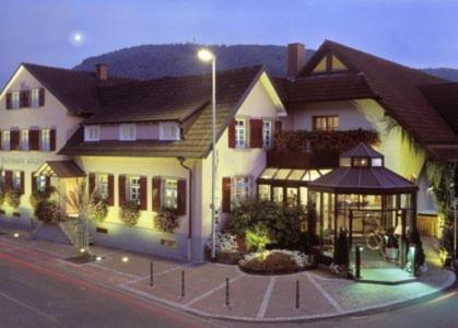 Hotel-Restaurant Adler 라어 외부 사진